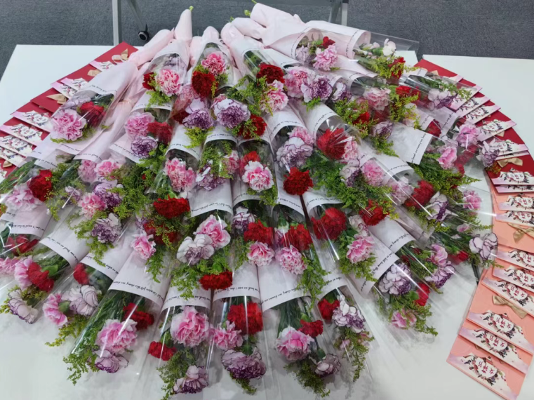 通识教育学院举办首届工会系列活动之国际“三八”妇女节活动