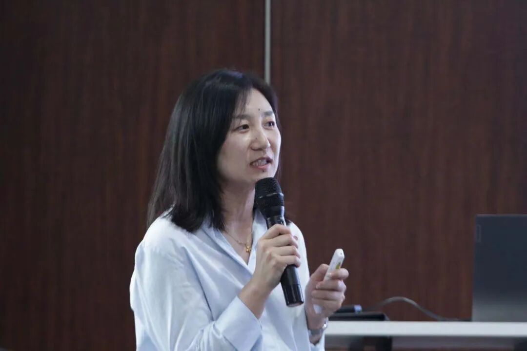 长春电子科技学院联合复旦大学复旦新学术 成立全国首家“课程思政——中西文化教学实践基地”